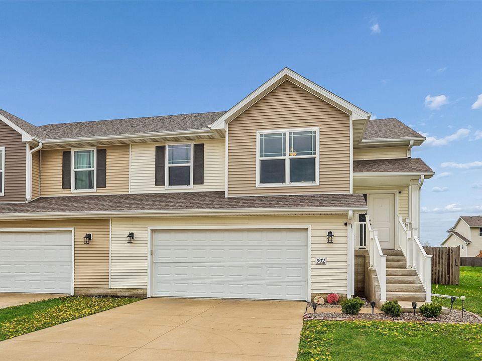 902 E Iowa Ave, Indianola, Iowa &mdash; sold by Michele Nyheim